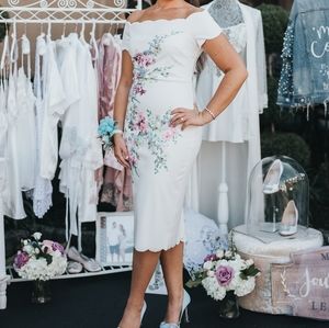 Ted Baker London white and floral scalloped dress size 2